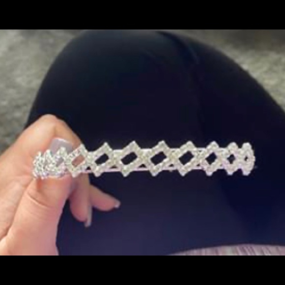 Headband / tiara